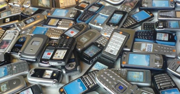 sell-your-old-cell-phones